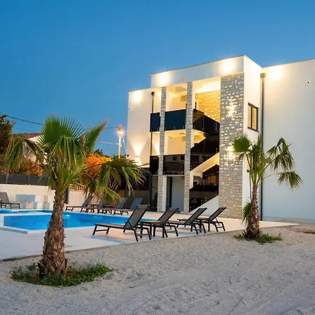 The Princess Novalja Exterior foto